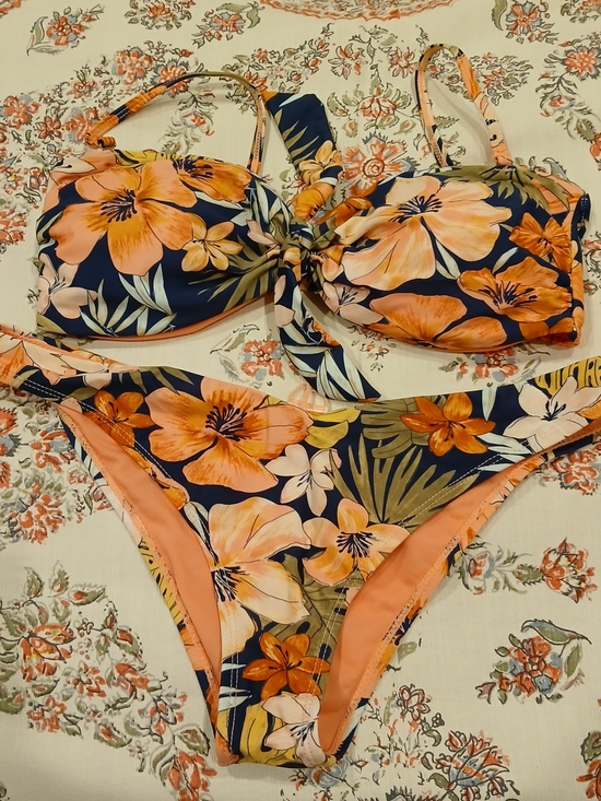 Ron Jon Other - Ron Jon Floral Navy & Peach Girls One-Piece Swim Set
